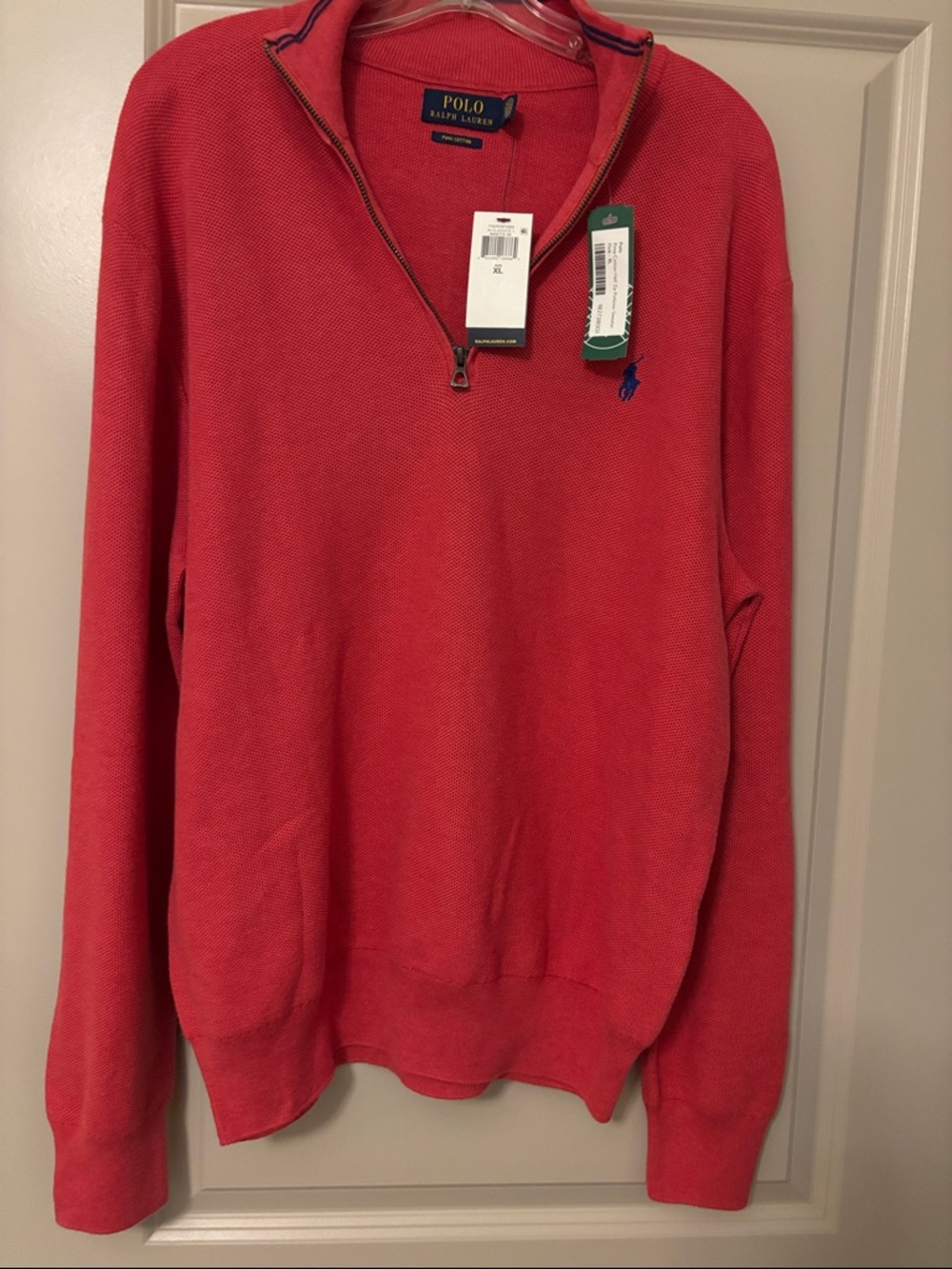 Men’s 3/4 zip Polo sweatshirt in size XL